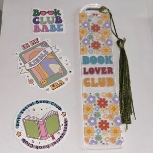 Floral book lover bookmark handcrafted by me